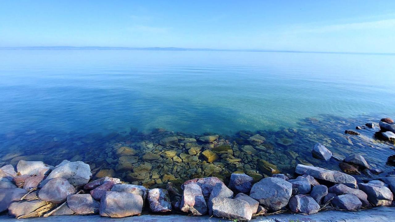 Sunrise Apartman Siófok Eksteriør bilde