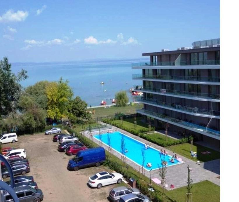 Sunrise Apartman Siófok Eksteriør bilde